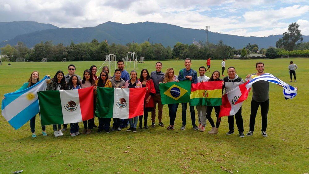 Bienvenida-estudiantes-internacionales Bienvenida-estudiantes-internacionales