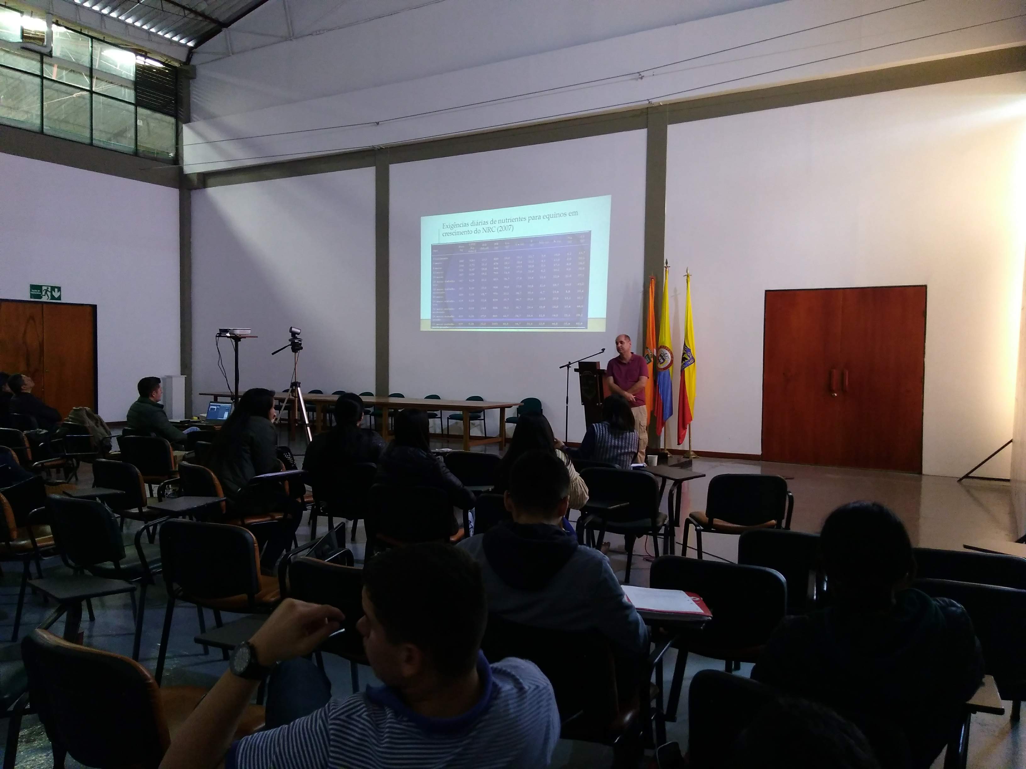 VISITA ACADÉMICA DEL CENTRO UNIVERSITARIO DE MINEIROS DE BRASIL