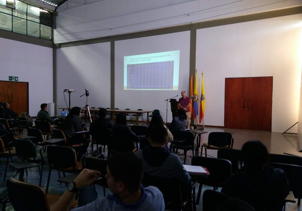 VISITA ACADÉMICA DEL CENTRO UNIVERSITARIO DE MINEIROS DE BRASIL